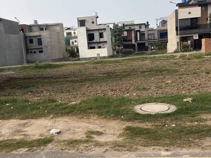 5 Marla Plot for sale in Executive Block, Park View City Lahore