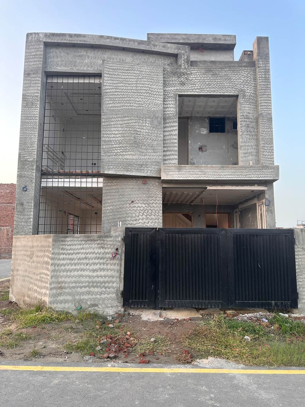 5 Marla Grey Structure House for sale in Imperial Block, Park View City Lahore